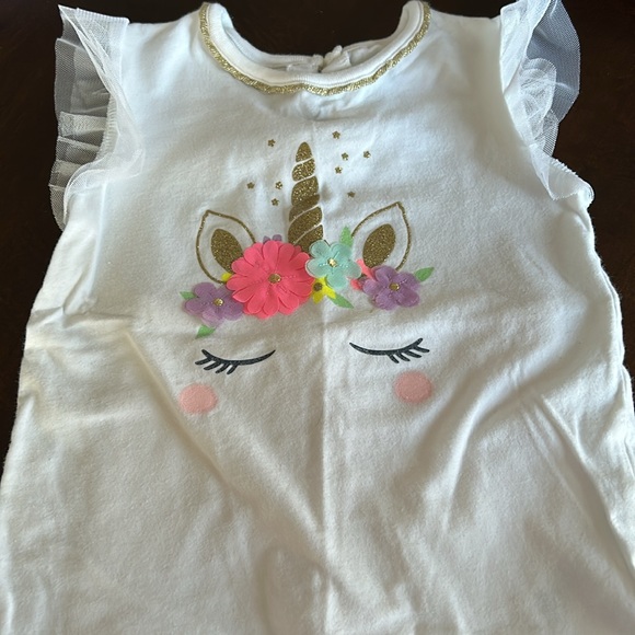 Carter’s outfit - Picture 2 of 10